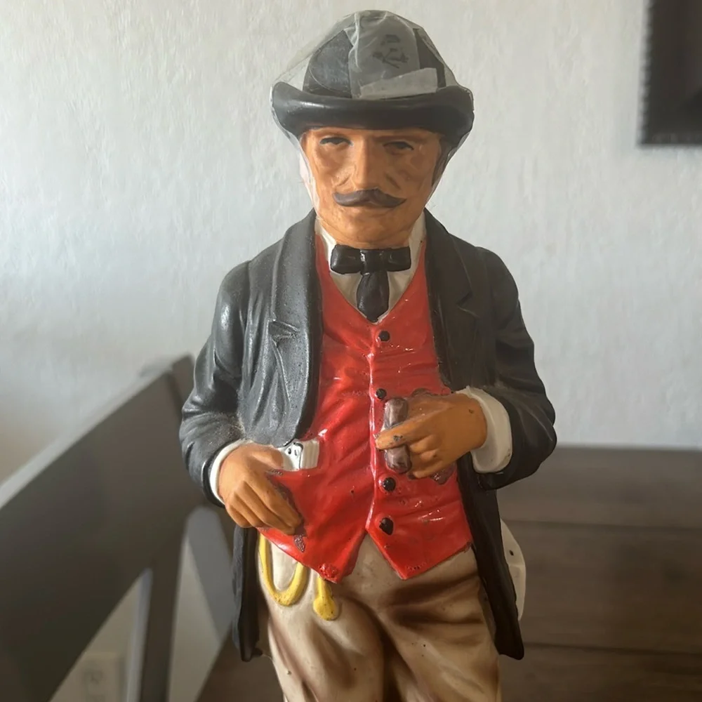 1969 “GENTLEMAN GAMBLER” LIONSTONE WHISKEY